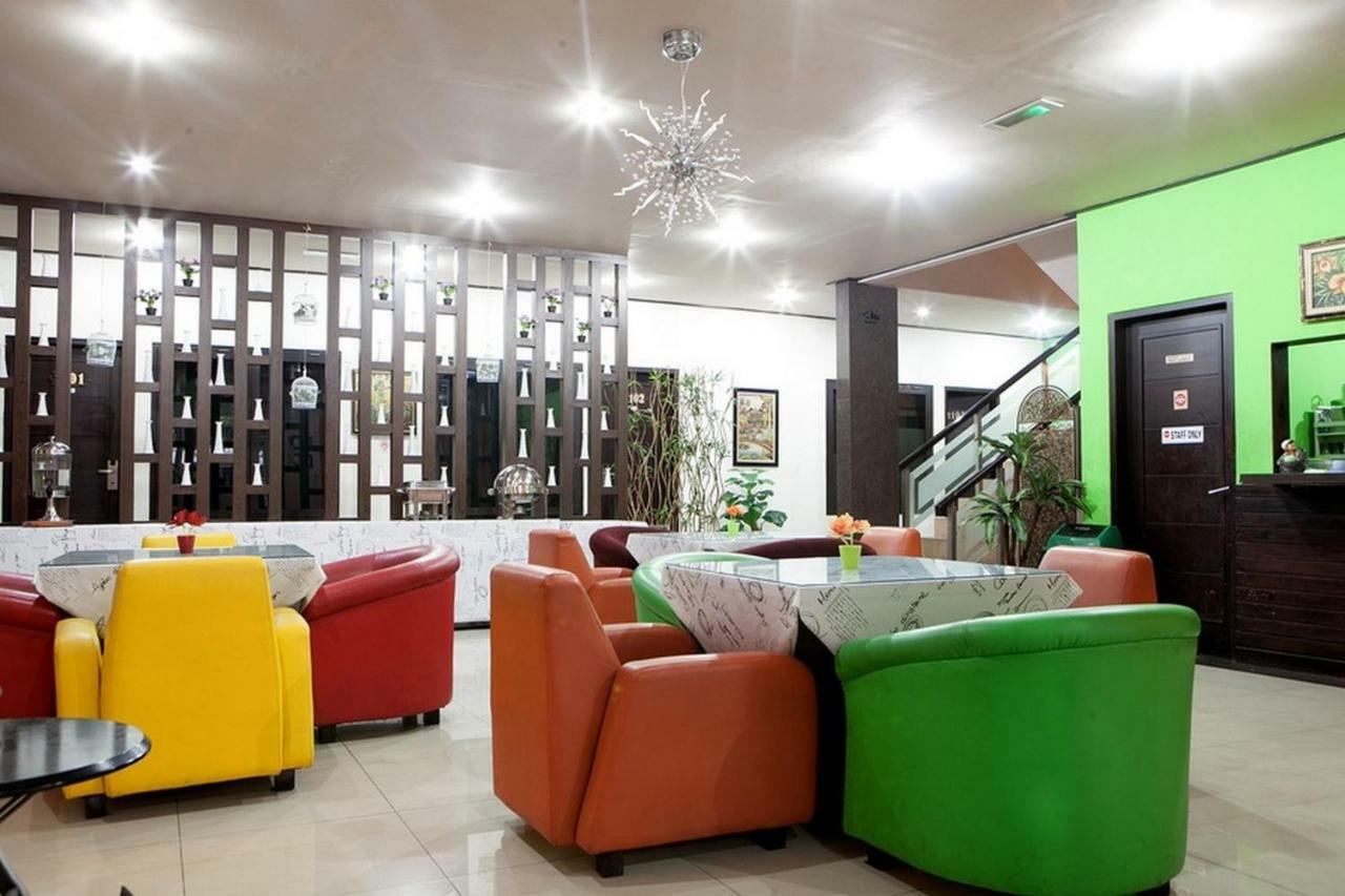 Reddoorz Plus @ Talaga Bodas Bandung Zewnętrze zdjęcie