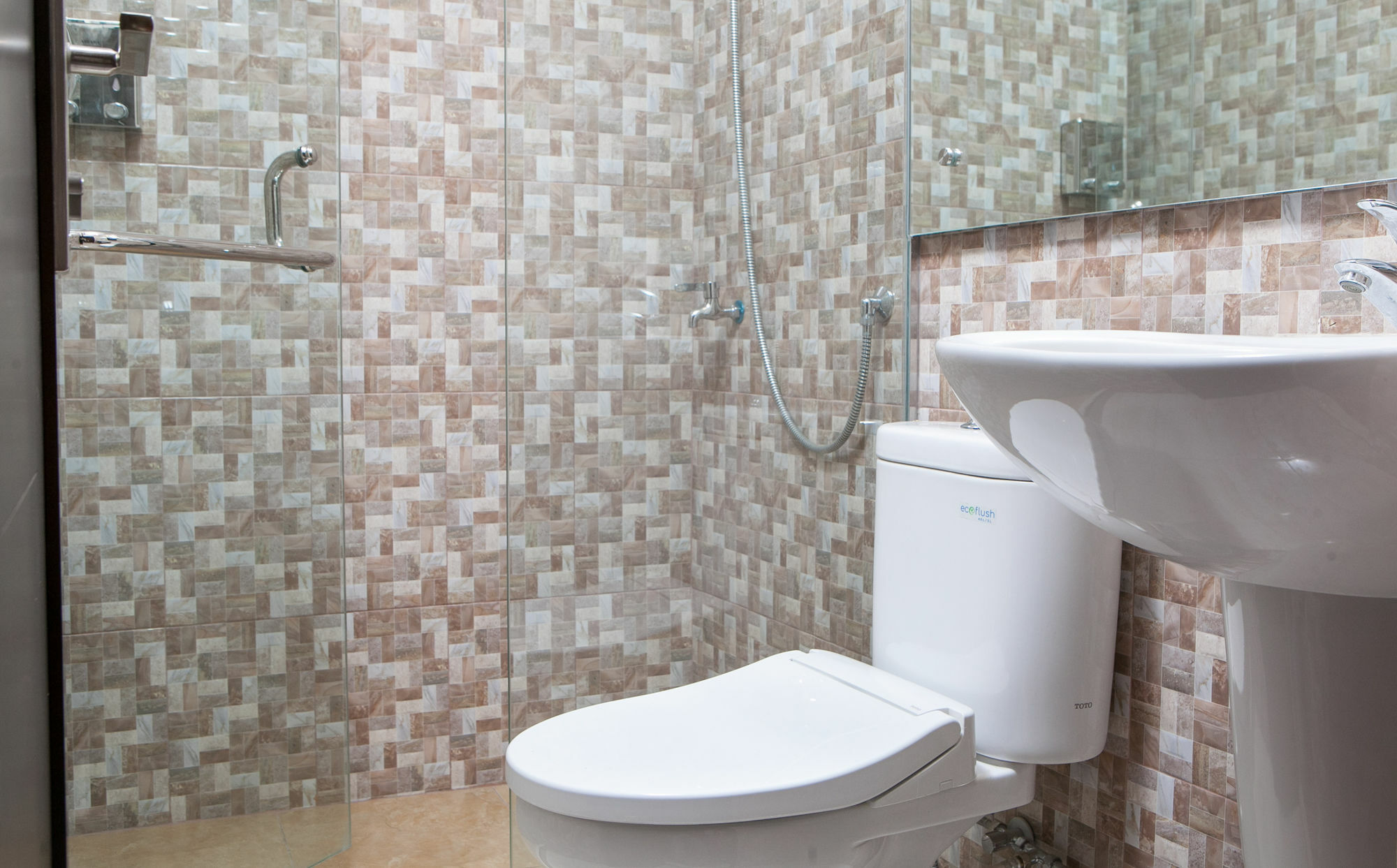 Reddoorz Plus @ Talaga Bodas Bandung Zewnętrze zdjęcie